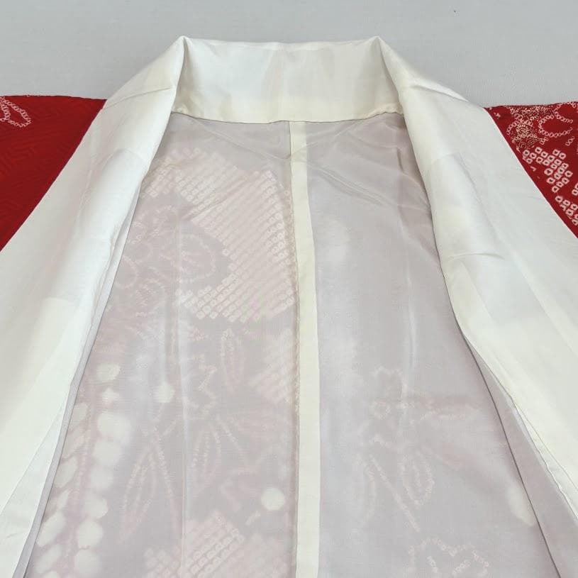 ゆりのはな 本振袖 総絞り 金駒刺繍 金彩入り 花柄 赤色