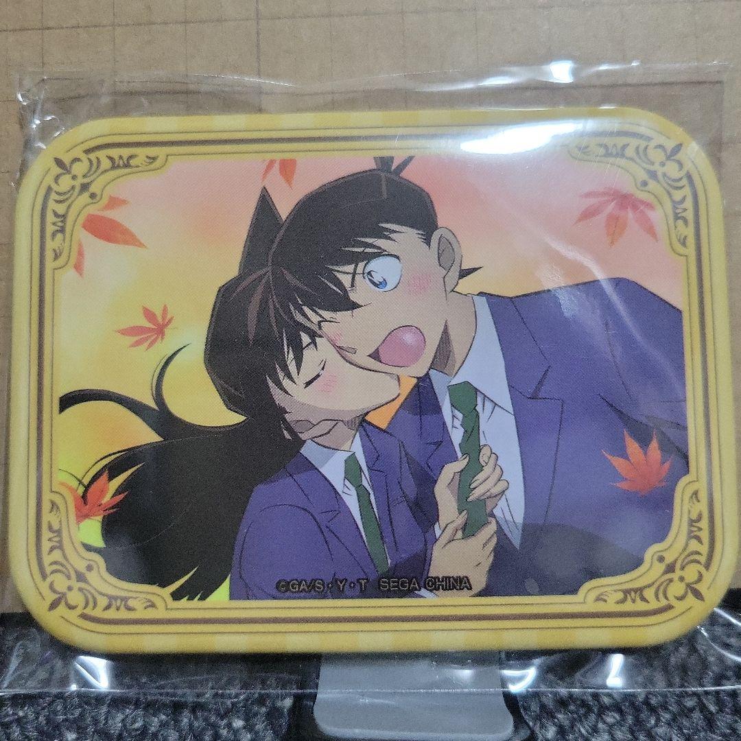 未開封】工藤新一×毛利蘭 缶バッジ - メルカリ