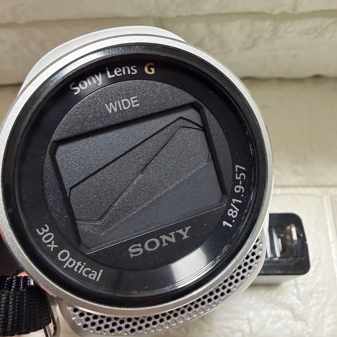 美品 SONY HANDYCAM HDR-CX670 ホワイト