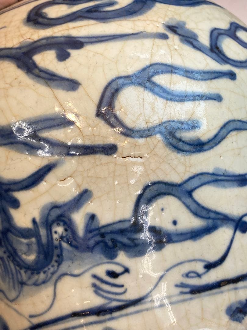 古染付龍獅子紋壷 明時代 中国古陶磁 花瓶