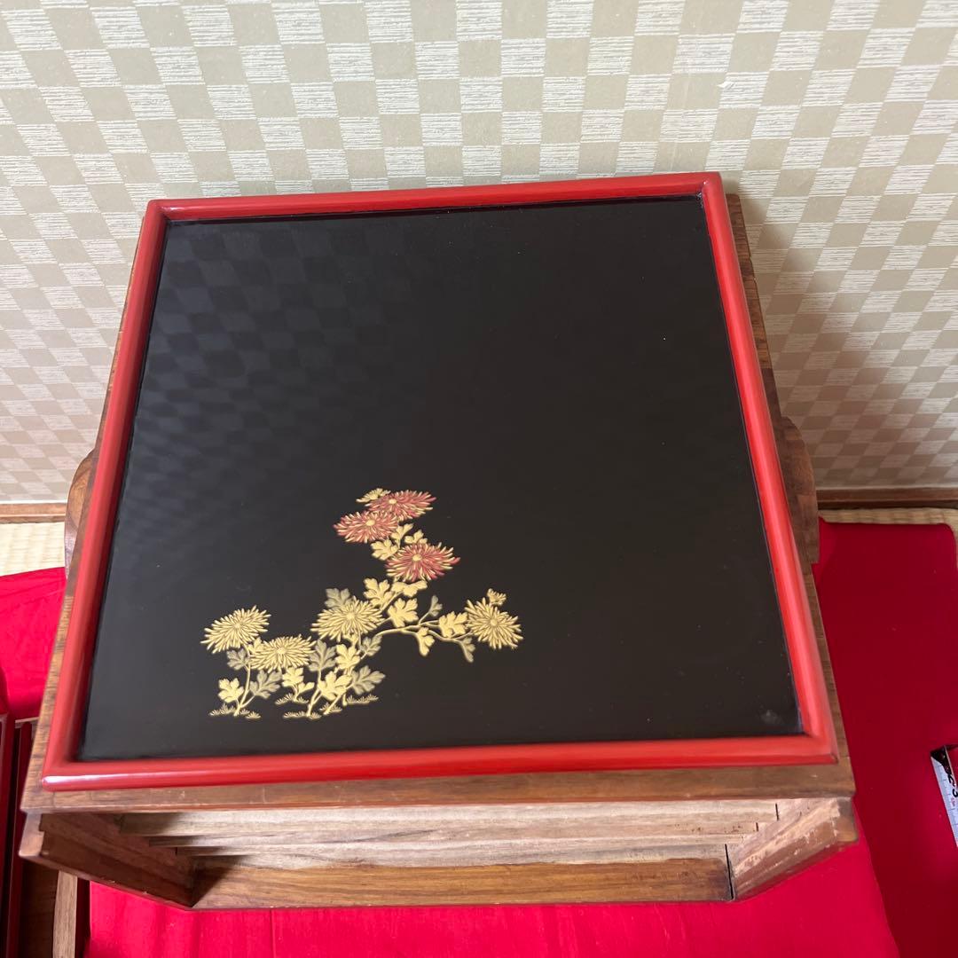 逸品！　レア！　東京美術倶楽部本郷家所蔵　蒔絵本塗お盆五客　時代保管箱