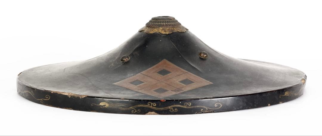 江戸期 黒漆塗 陣笠 四ツ目結紋 時代武具 甲冑 漆塗 朱塗 古民具 骨董品