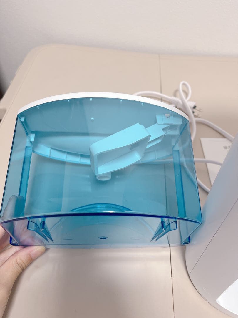 ✦除湿器 小型 除湿機 コンパクト 2000ml 大容量 ホワイト 20畳 除湿機