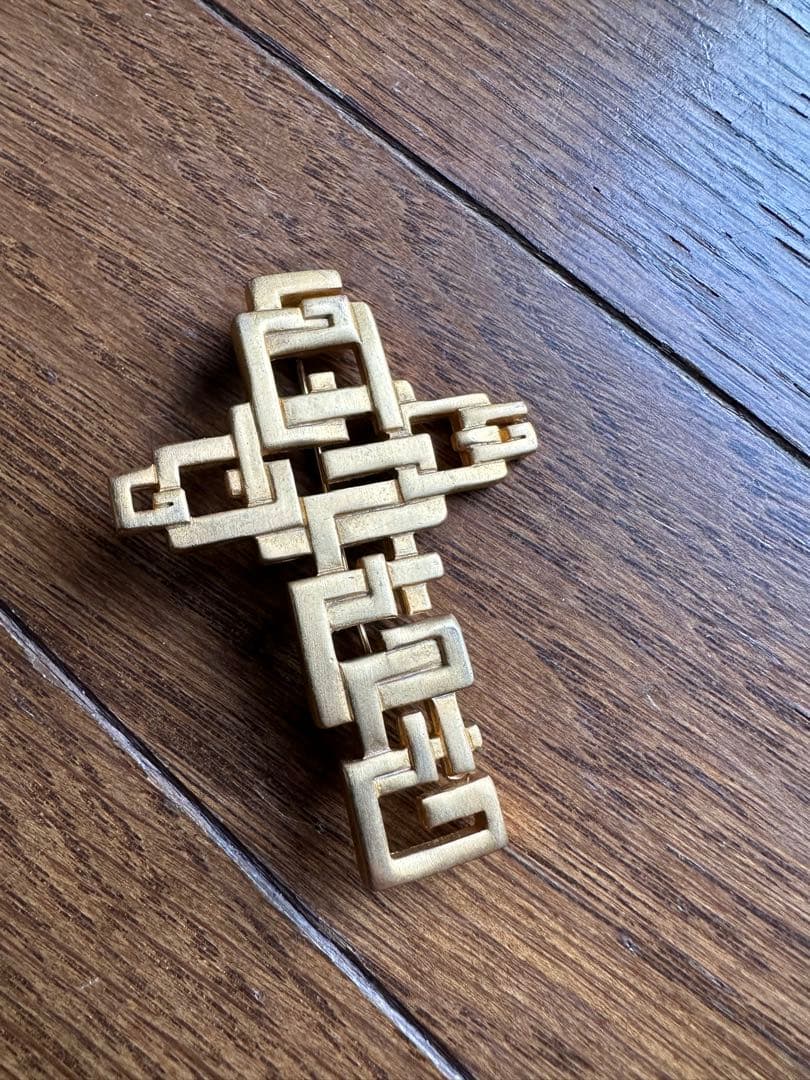 超希少デザイン GIVENCHY ヴィンテージ 特大 ブローチの通販はau PAY