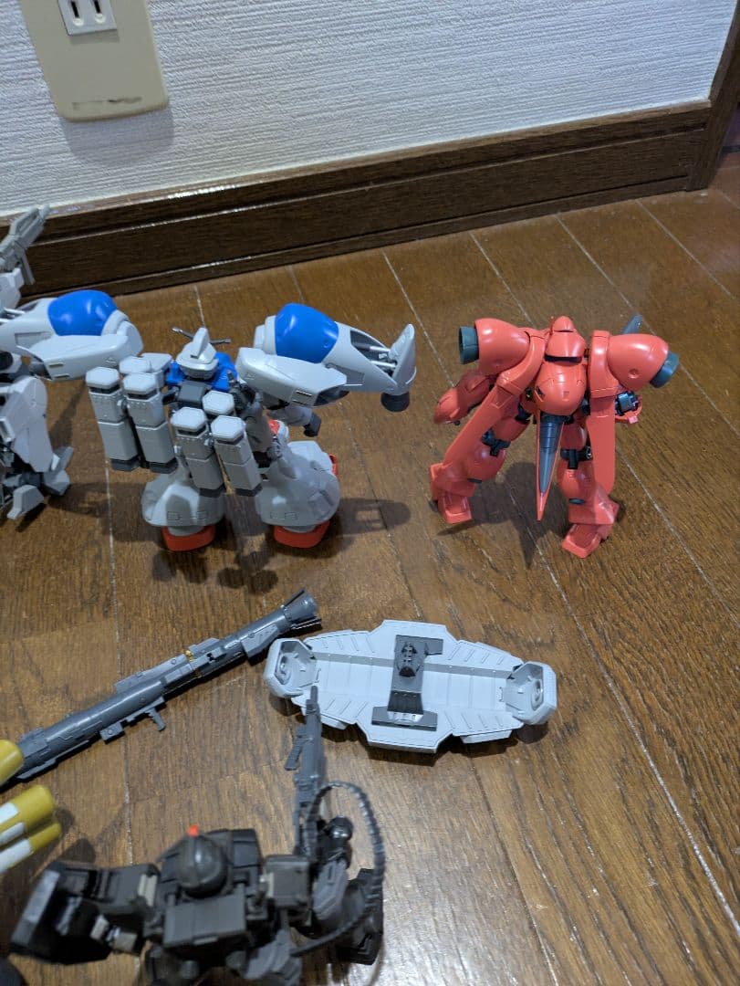 プラモデル ガンダム　ガンプラ　HG 他　ジャンク　武器　完成品　まとめ売り