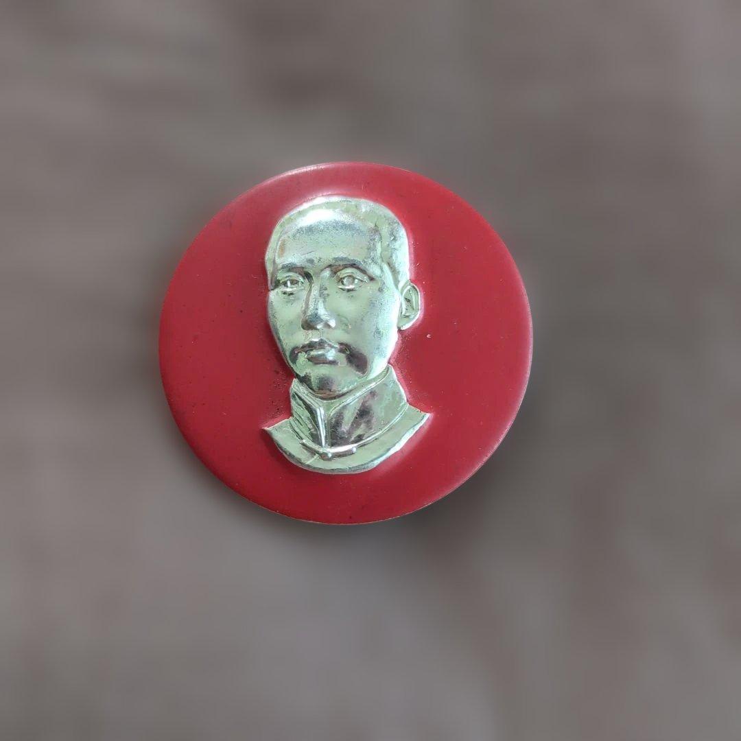毛沢東バッジ中国文化大革命期 70〜80年代上海骨董市購入 ヴィンテージ