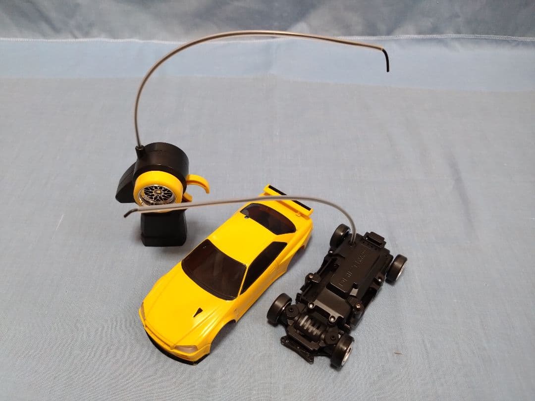 前*歯様 タカラトミー ドリフトパッケージライトの2台セット