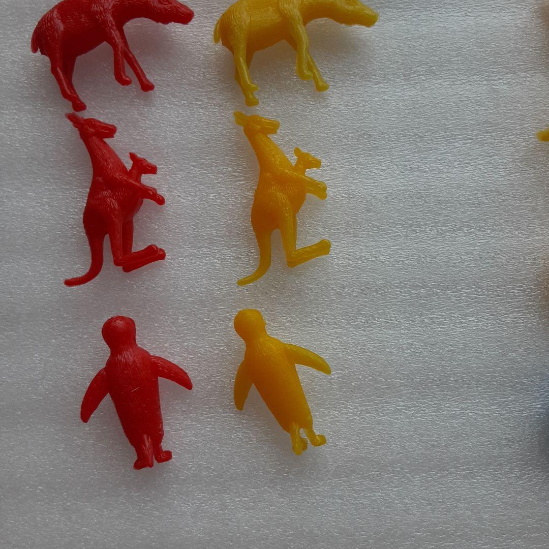 食玩 コリス フエラムネ おまけ おもちゃばこ 豆動物 赤・黄・青 19点