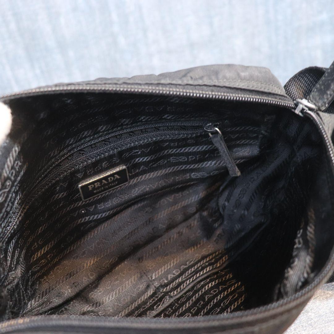 PRADA カメラバッグ ショルダーバッグ ナイロン 三角ロゴ プラダ
