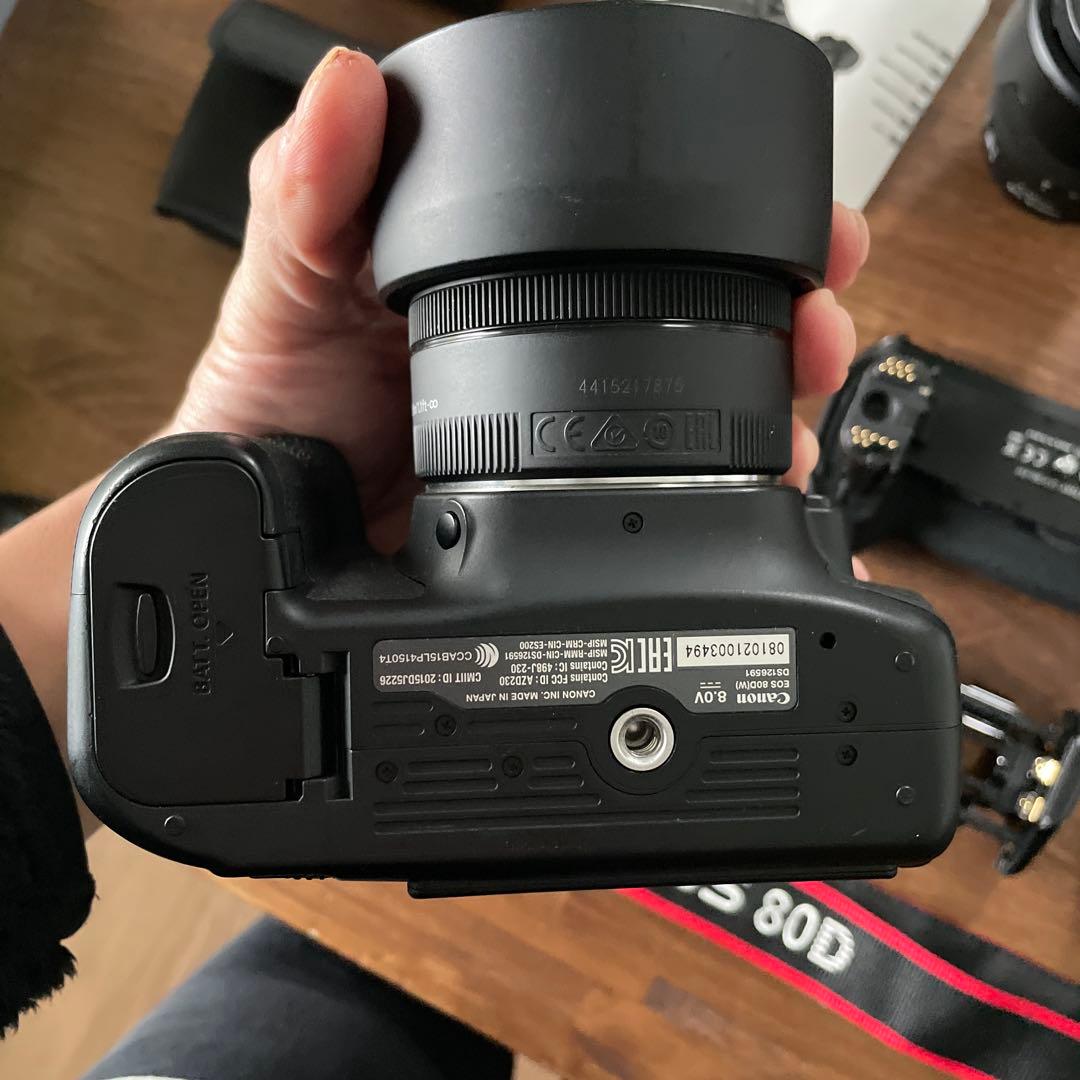 ピーム様専用]Canon EOS 80D デジタル一眼レフカメラ+レンズ2個