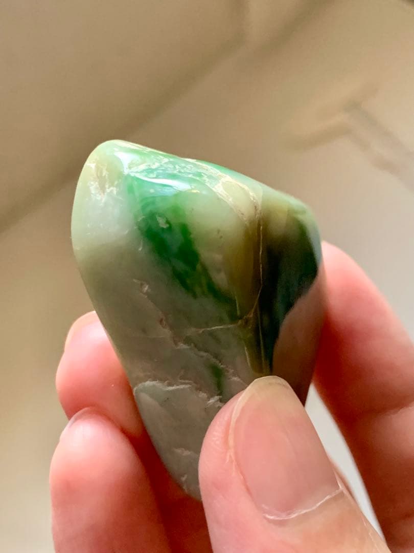 金山谷 極上ろうかん糸魚川翡翠 原石 糸魚川ひすい コン沢 国産鉱物