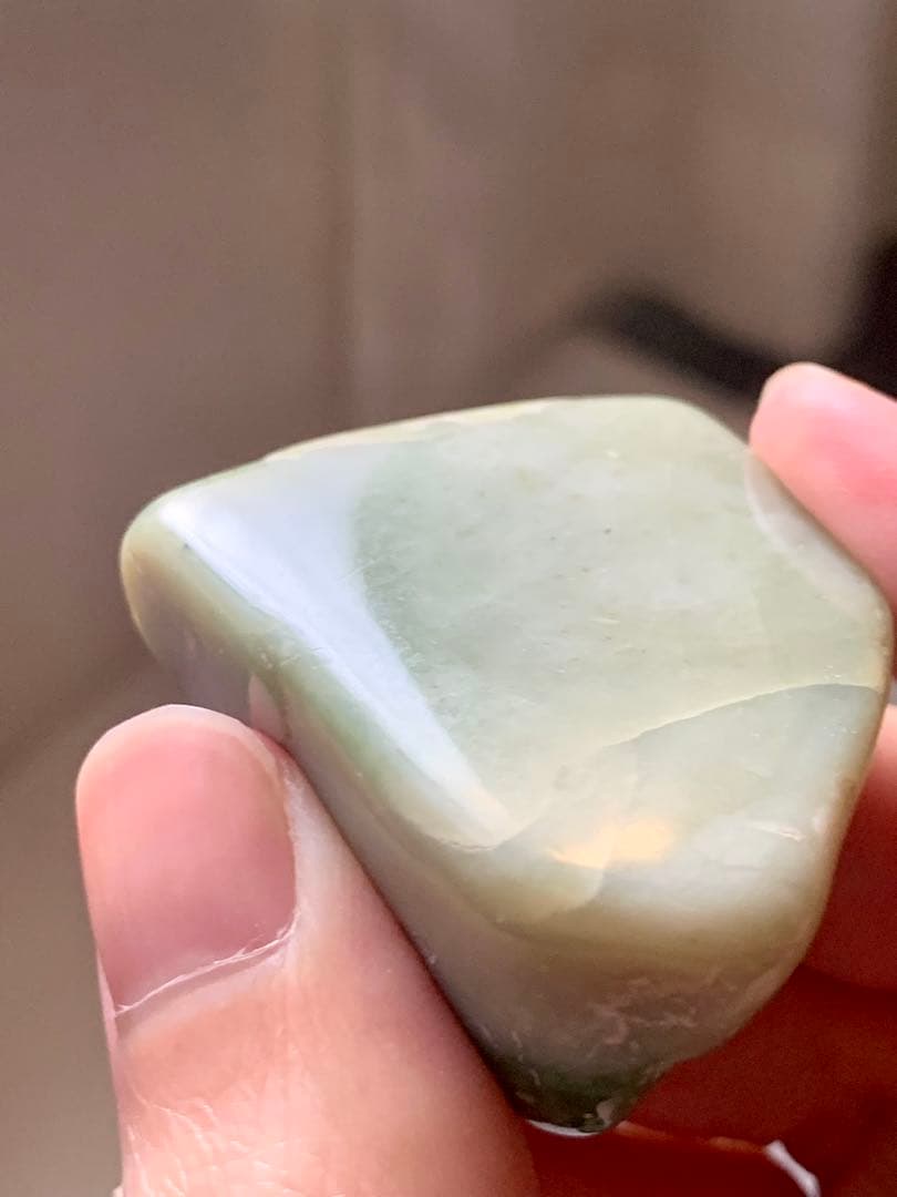 金山谷 極上ろうかん糸魚川翡翠 原石 糸魚川ひすい コン沢 国産鉱物