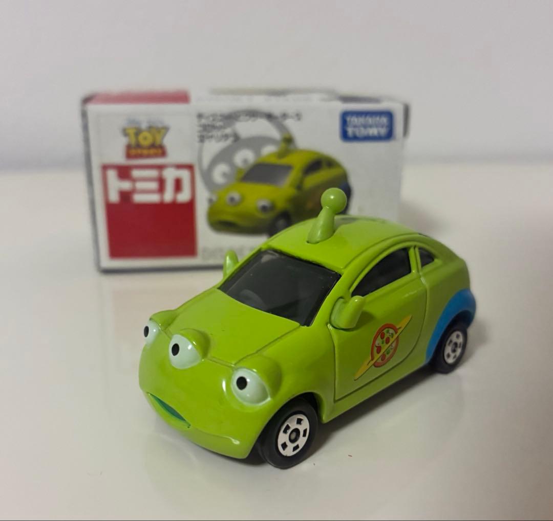 【美品】トミカ　トイストーリー　トイズキャリー（トラック）・トミカ11台セット！