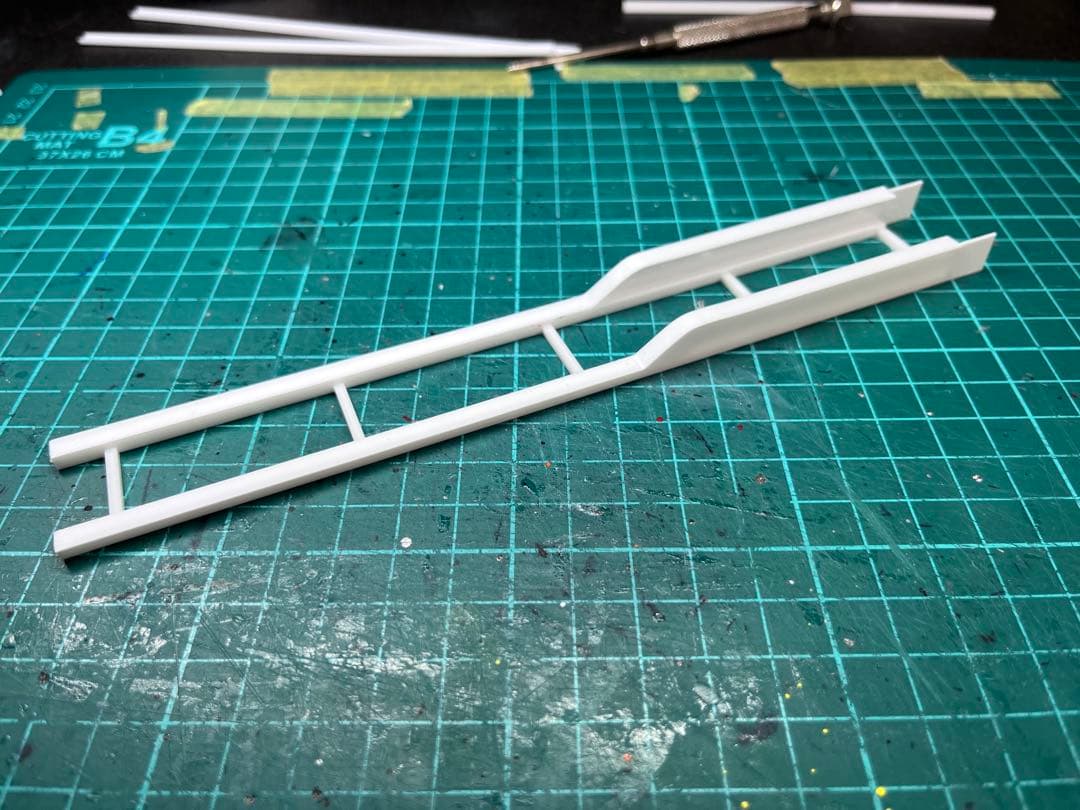 ひろか　1/50 段落ち3軸フラットトレーラー