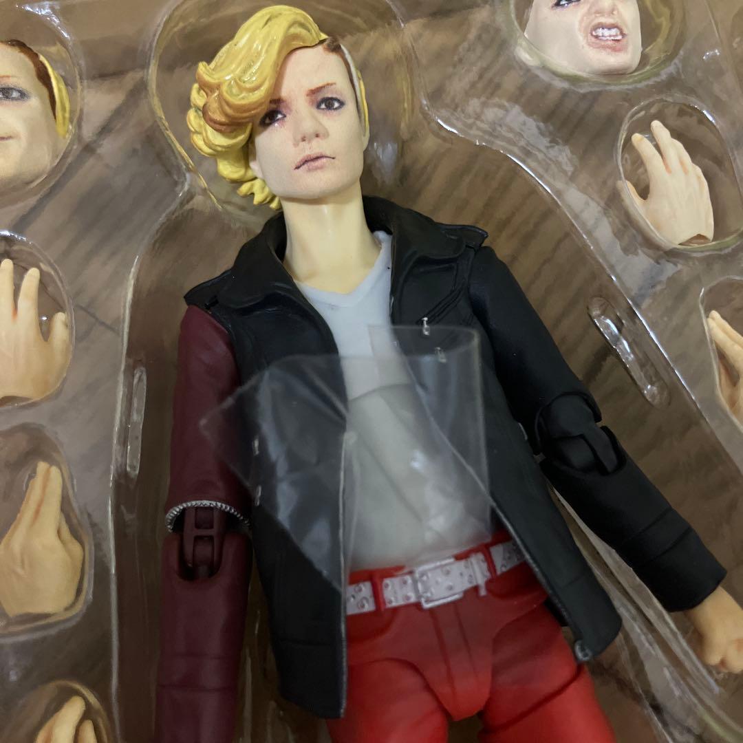 フィギュアーツ　真骨彫　アンク　人間態　仮面ライダー　オーズ　グリード　ガヴ