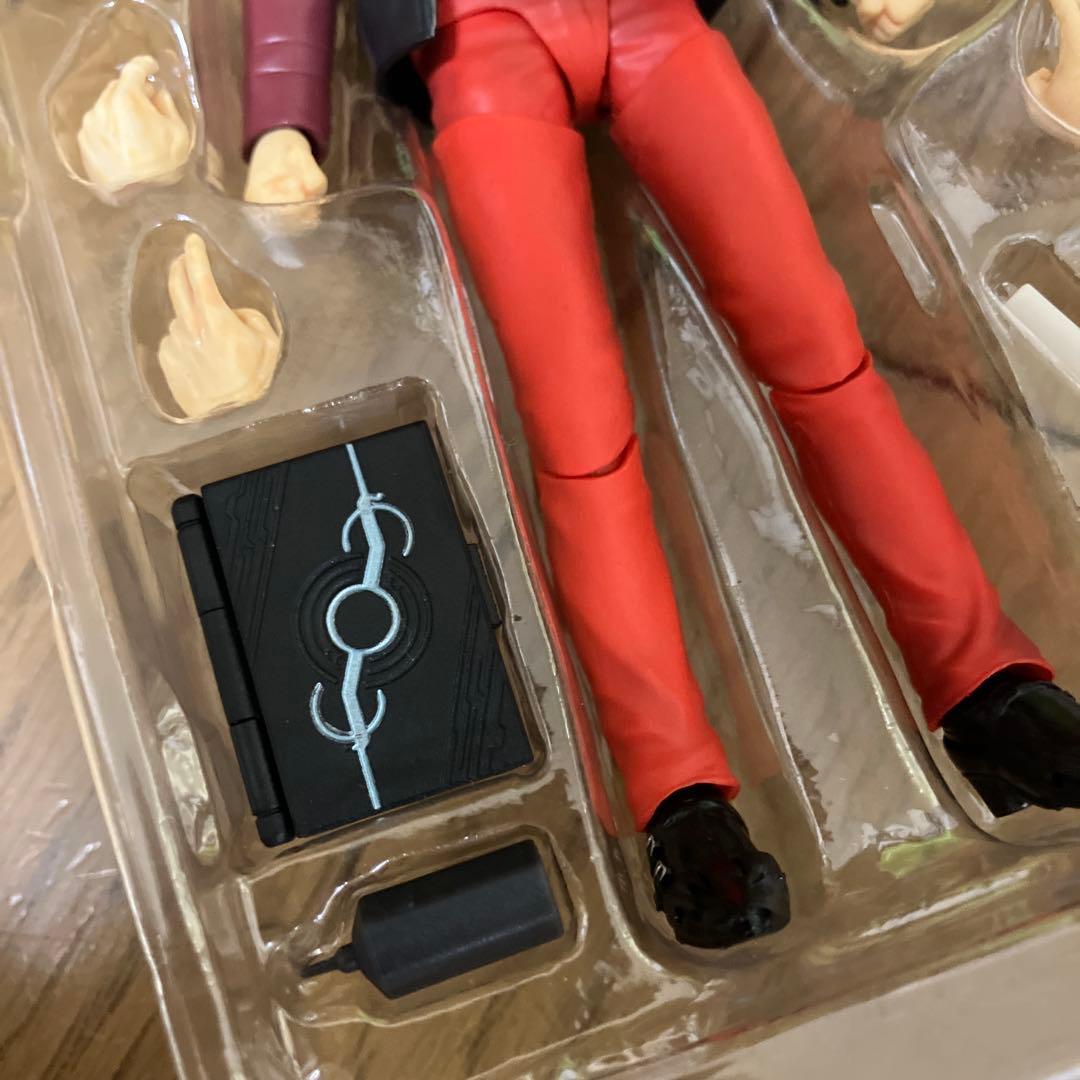 フィギュアーツ　真骨彫　アンク　人間態　仮面ライダー　オーズ　グリード　ガヴ