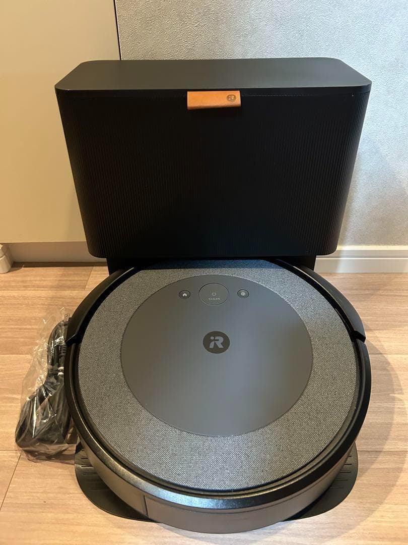iRobot i5+ 自動充電機能付き　動作確認済・分解清掃済 楽天市場】【訳あり品】 アイロボット 公式 整備済リユース品 ルンバ