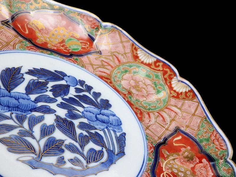 大聖寺伊万里 金襴手 丸紋に花鳥紋 牡丹の図 8寸皿 B351AS-