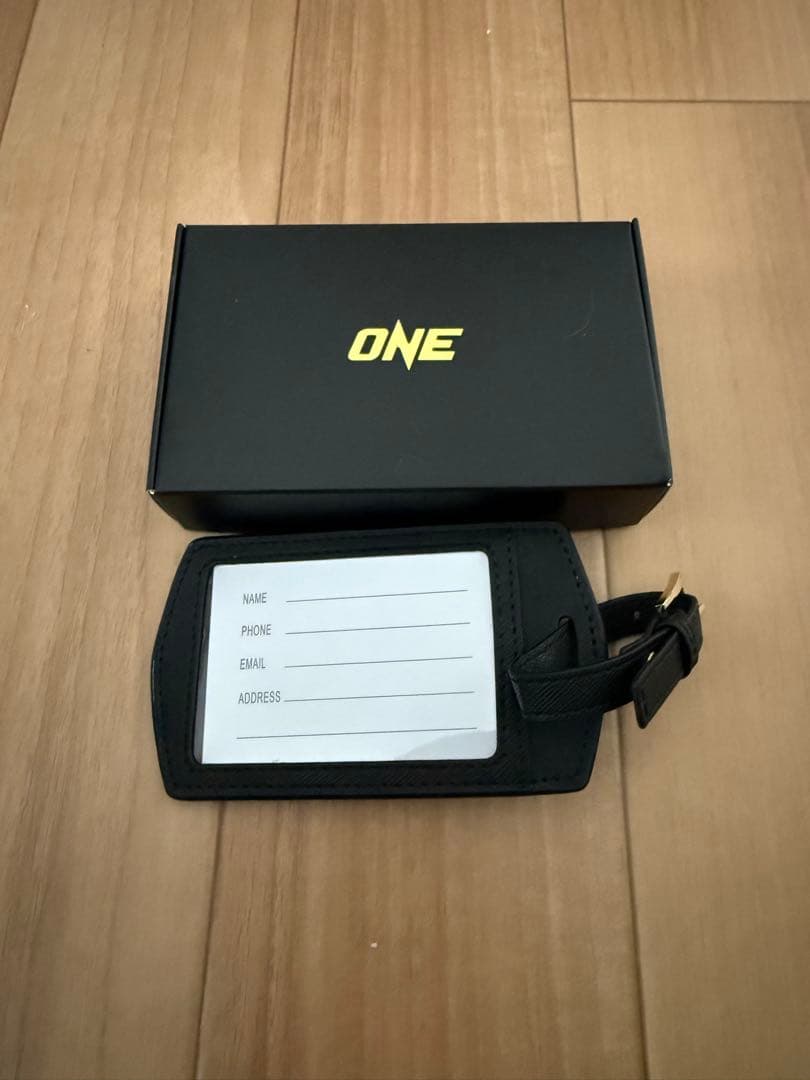 ONE173 【直筆サイン入りポスター】 VVIP席限定グッズ13点セット