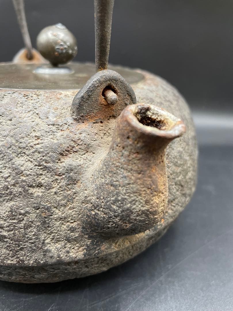 経年品】雲色銅造 京鉄瓶 象眼 取手象眼 銀象眼 象嵌 岩肌 急須 - メルカリ