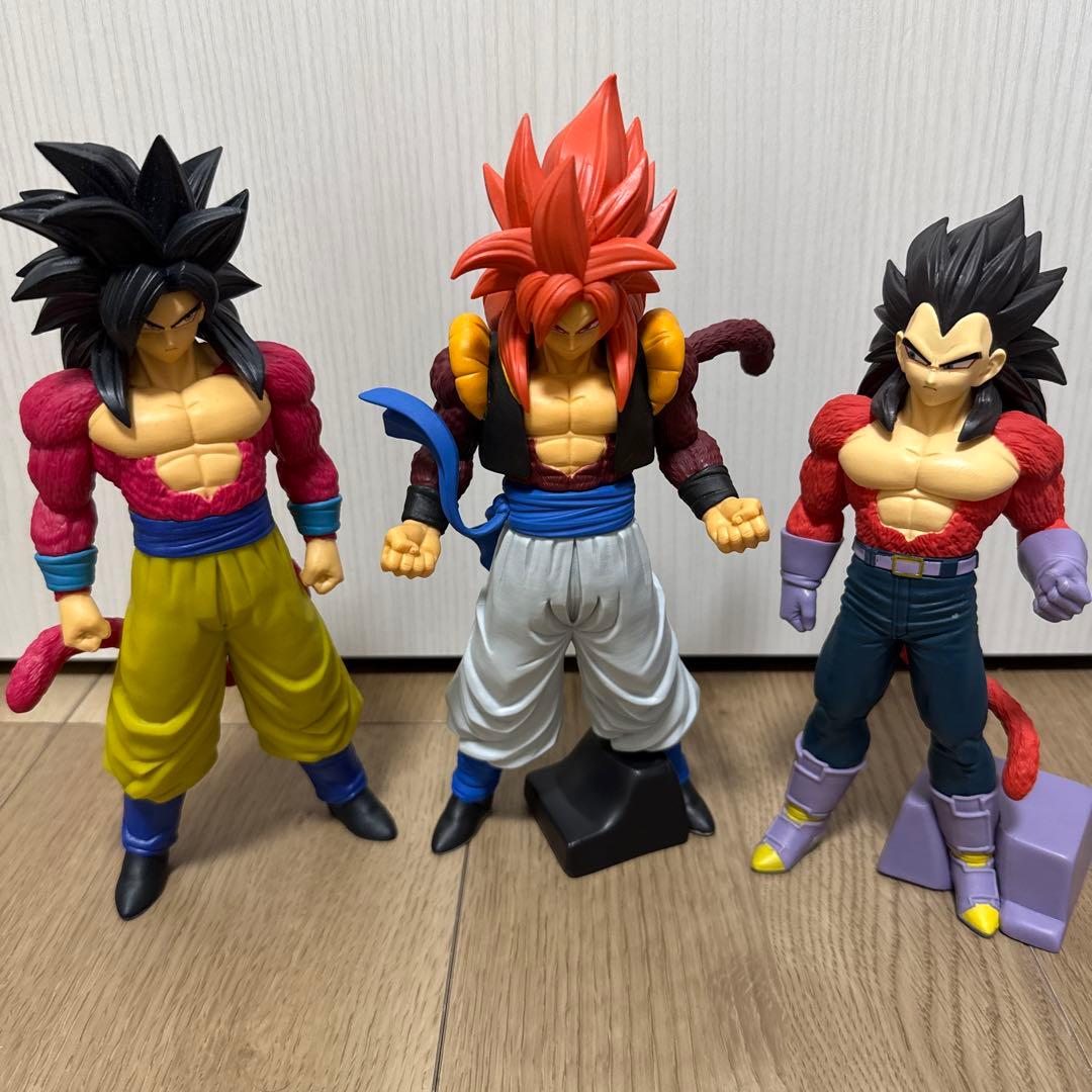 ドラゴンボールGT 出陣 超サイヤ人4 孫悟空 ベジータ ゴジータ 3点