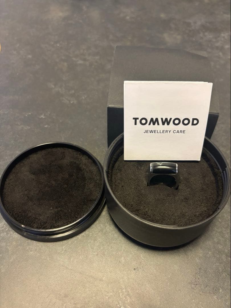 トムウッドCrest Ring Blue Howk Eyeリング50