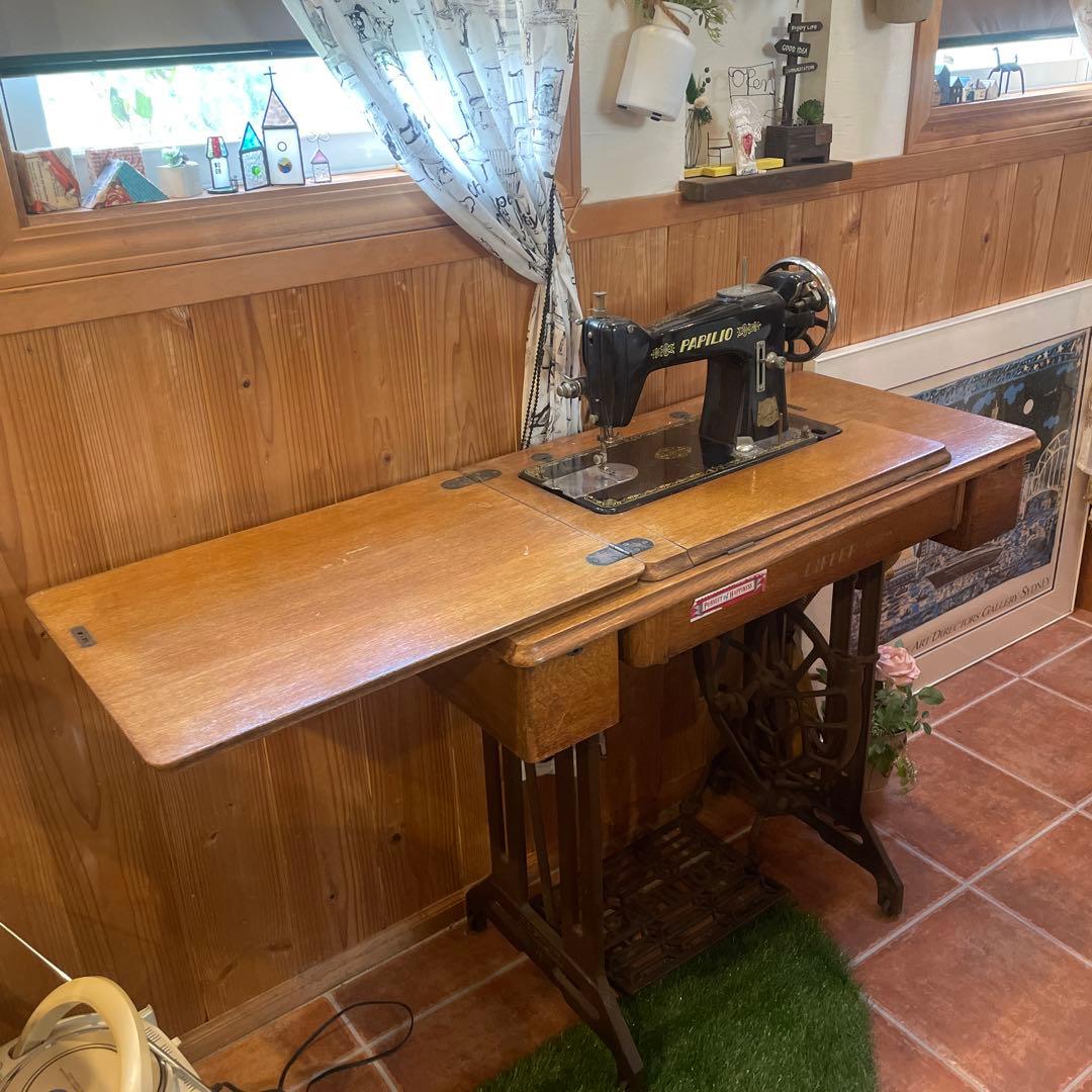 HATA 足踏みミシン ミシン台 ミシン 脚 店舗什器 ヴィンテージ RW258