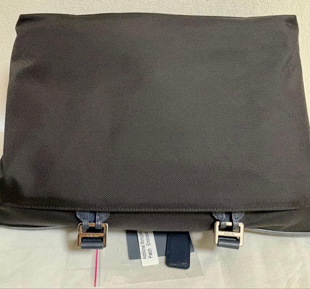 美品 TUMI トゥミ 68416DNYE トートバッグ ネイビー正規店購入