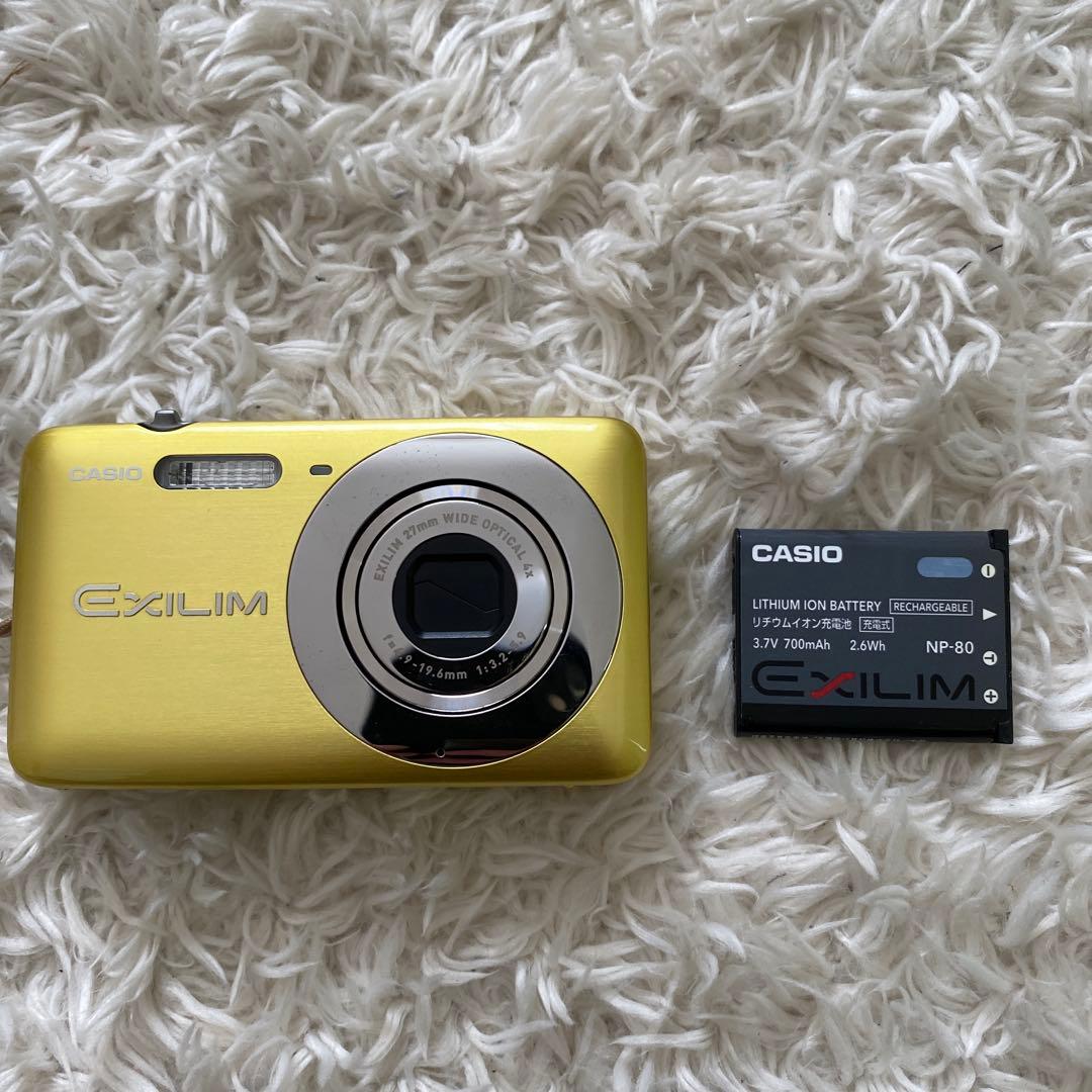 美品！CASIO カシオ EX-Z800 コンパクトデジタルカメラ イエロー