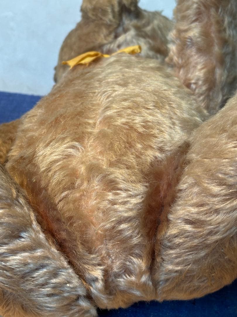 ヴィンテージ テディベア 52㎝ お腹のところで鳴く 手足動く 黄リボン