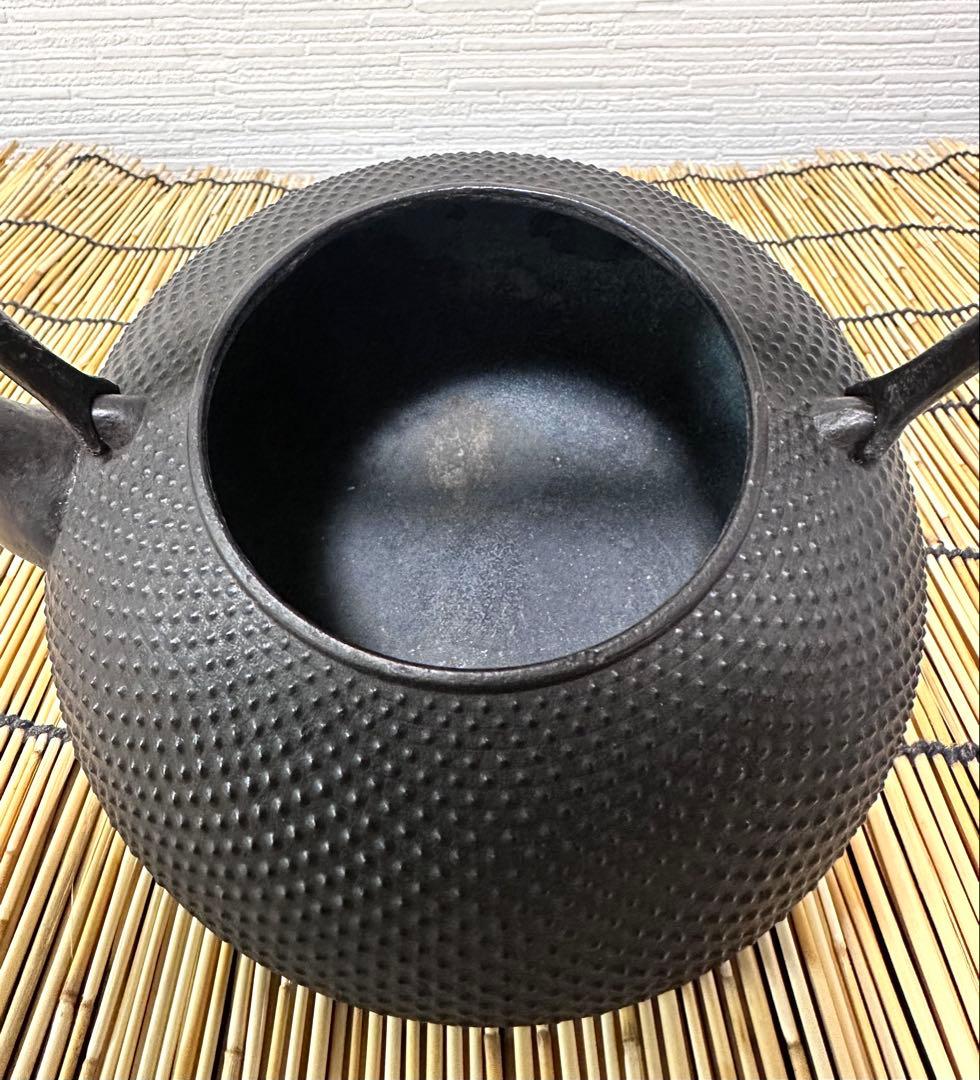 未使用品、供箱付 南部藤枝工房 藤枝 昌行作 12型アラレ 南部鉄瓶