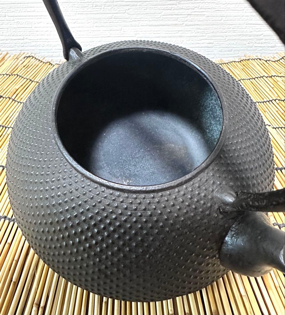 未使用品、供箱付 南部藤枝工房 藤枝 昌行作 12型アラレ 南部鉄瓶