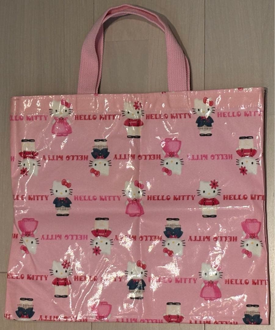 ハローキティ バッグ　ドレス　カジュアル　制服 レッスンバッグ　トート　新品 LOVETOXIC レッスンバッグ 「ハローキティ」日焼け トート キッズ 子供