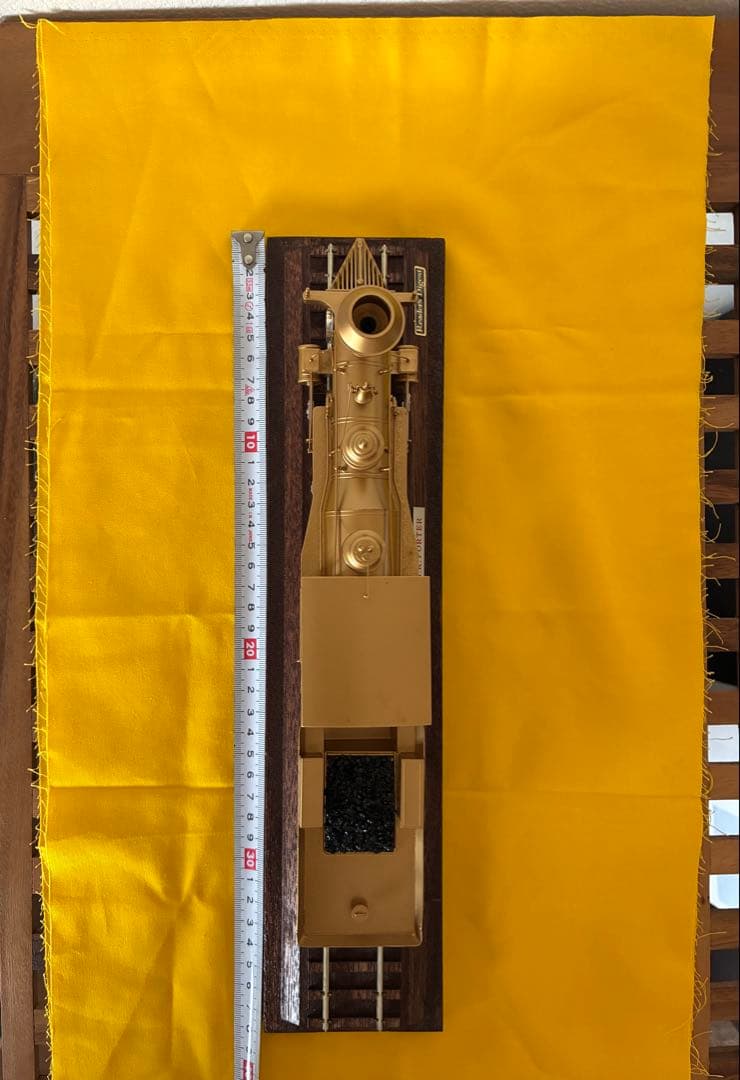 未使用品 弁慶号 蒸気機関車模型 金属製 レール基台・ケース付