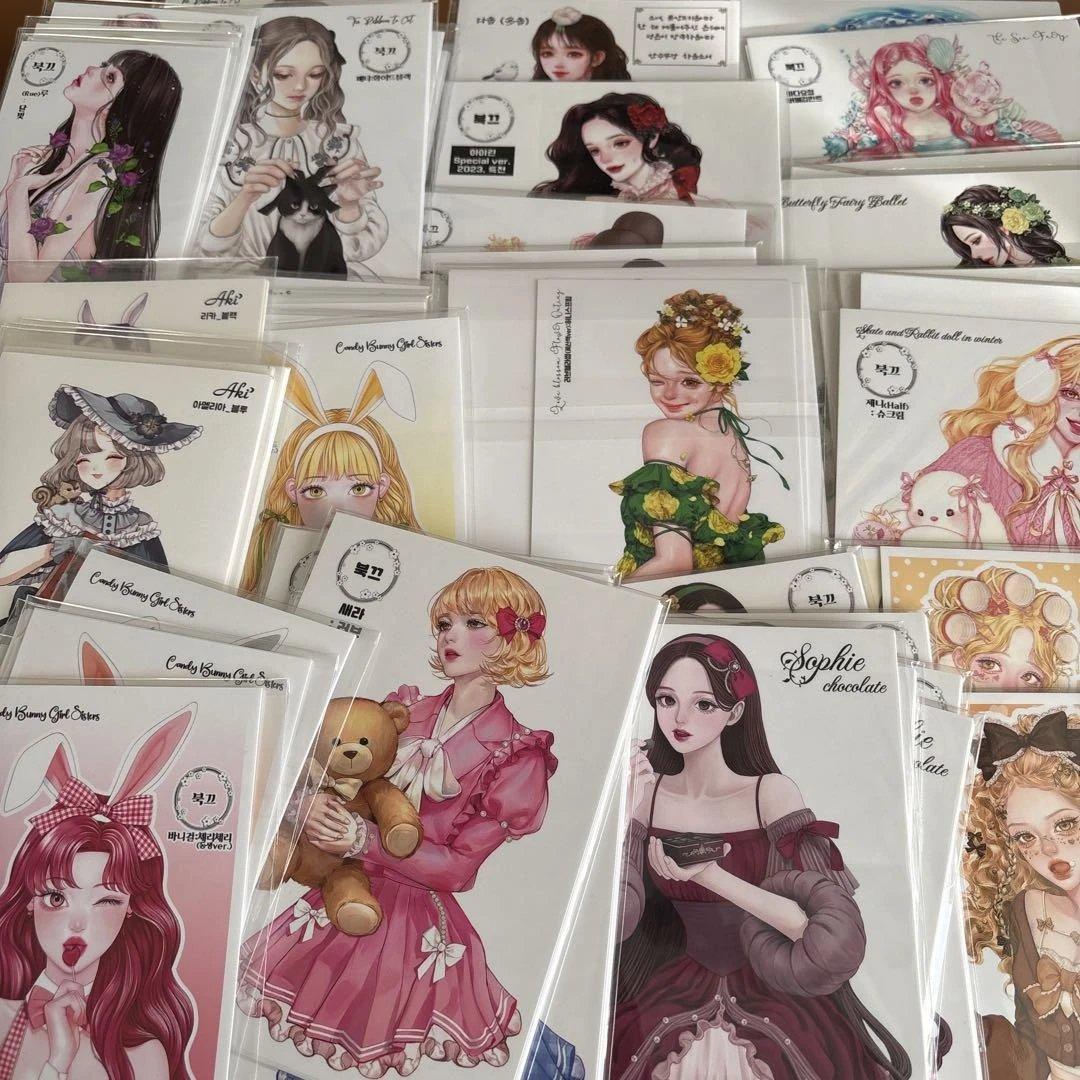 【処分価格】　人物/装飾ステッカー　ブリキ缶ケース　まとめ売り　80サイズ