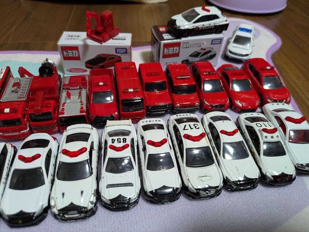 トミカ まとめ売り 350台以上