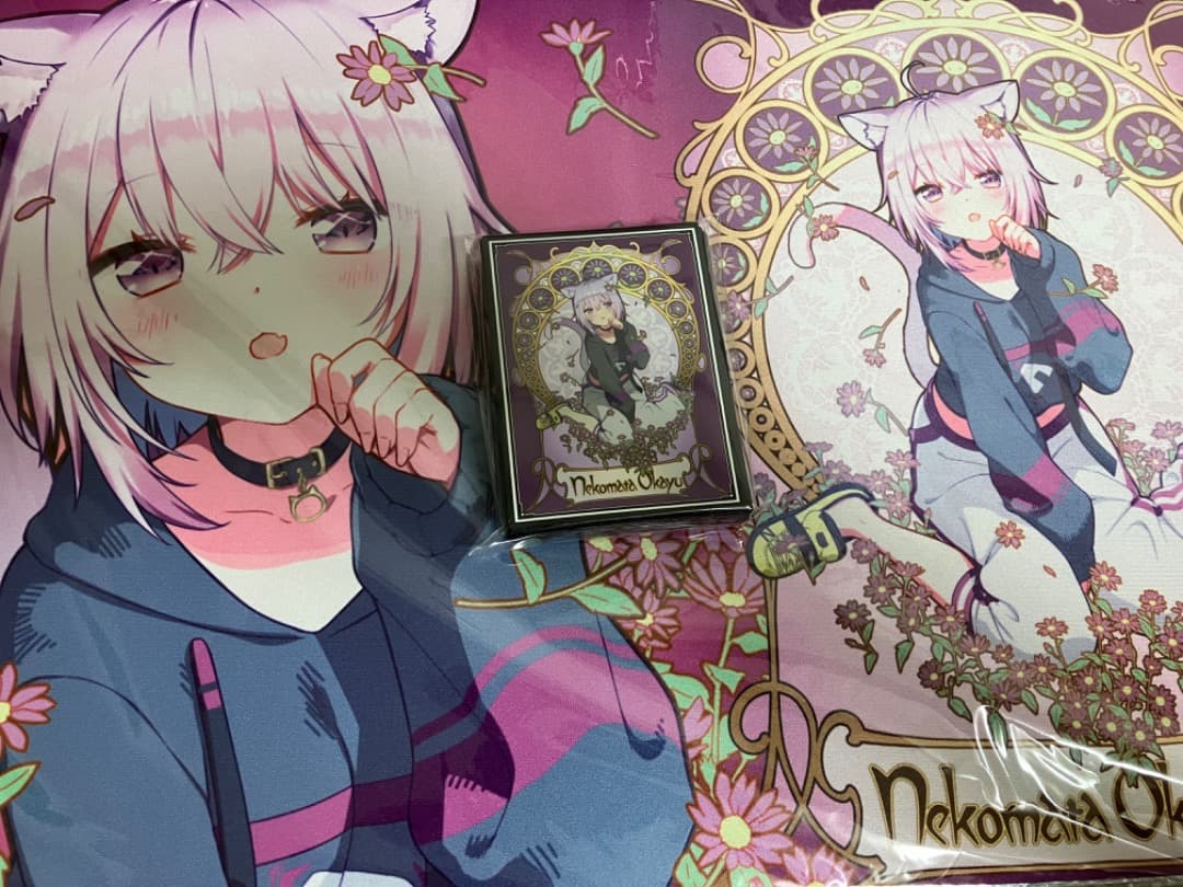 混沌の女神様 ホロライブ スリーブ プレイマット ミュシャ風 らでん