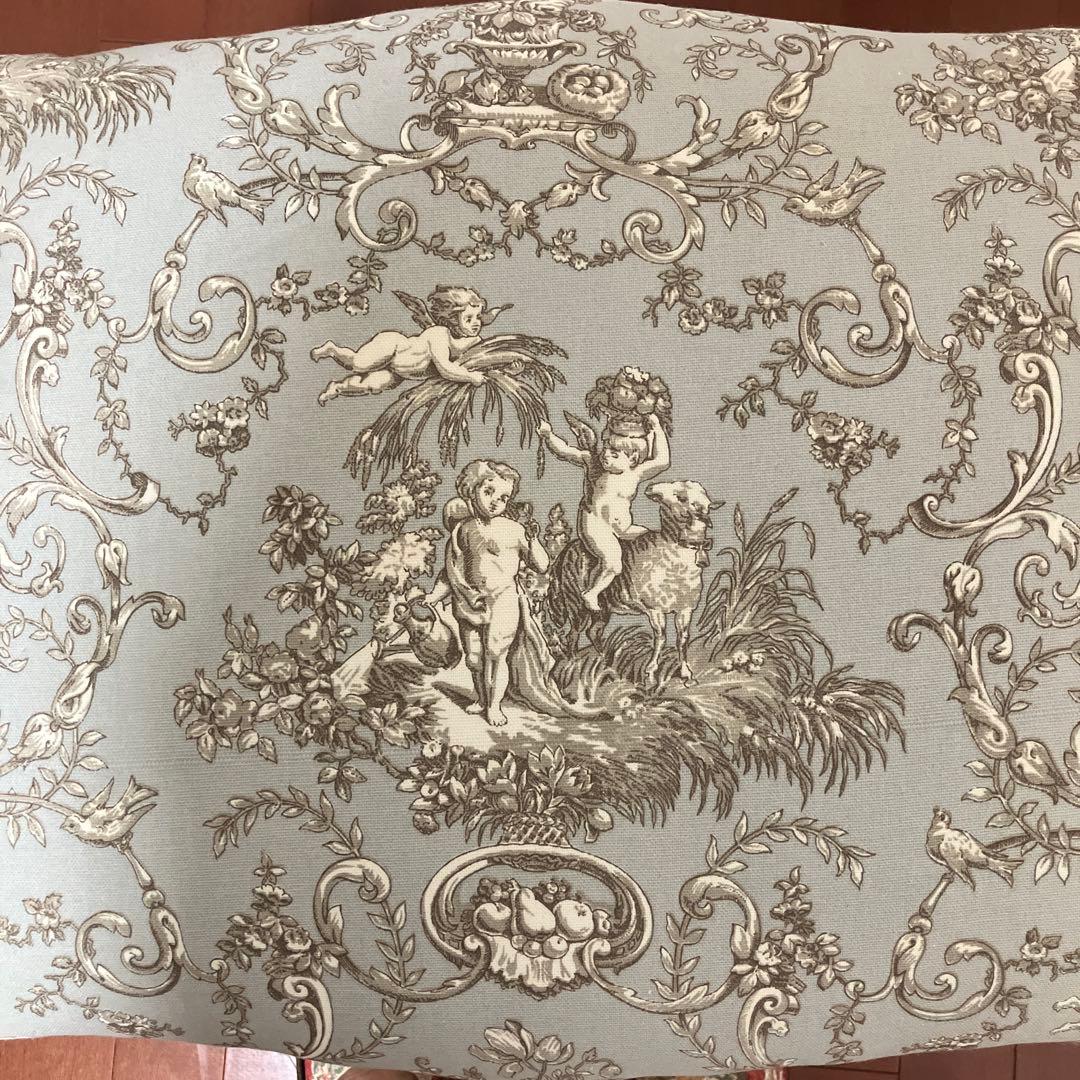 アンティーク調 白 椅子 スツール トワルドジュイ柄座面 ハンドメイド作品