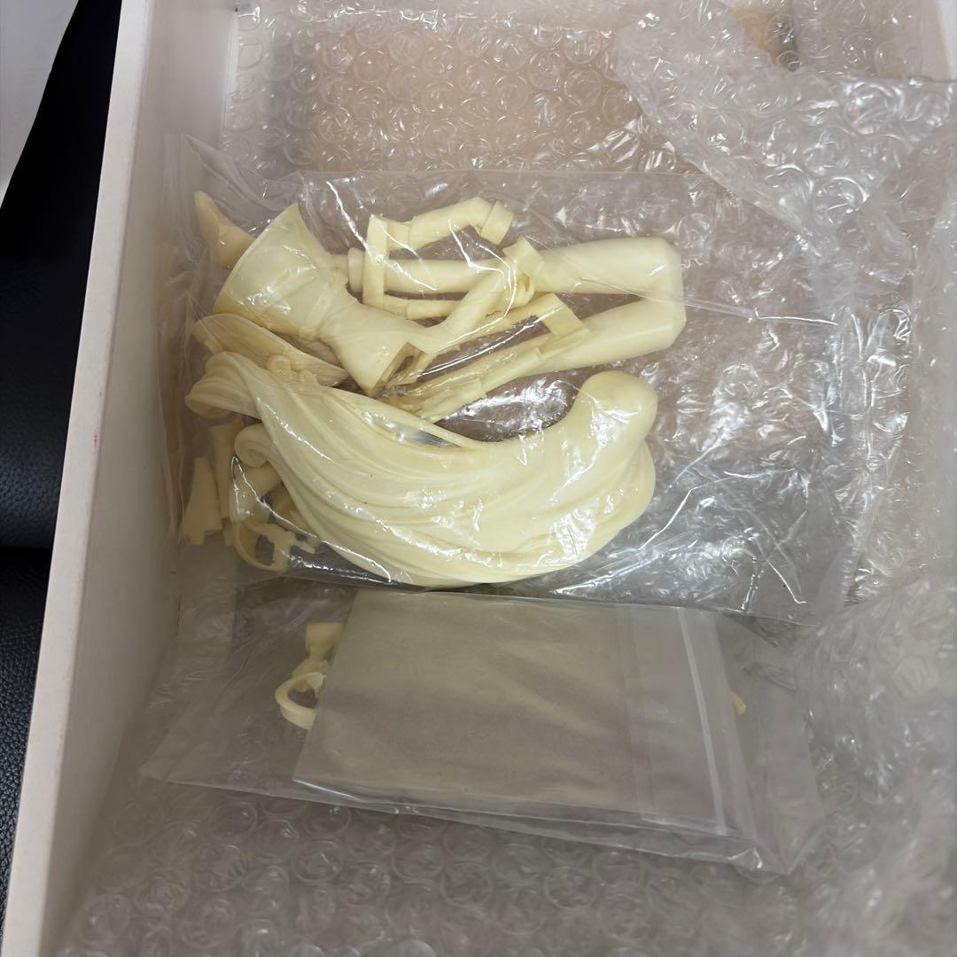 【大成堂】クィーン エメラルダス フィギュア(未組立)