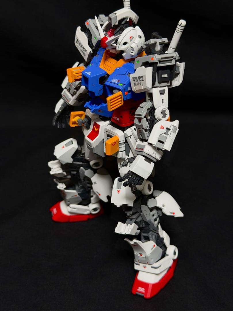 1/100 rx78-2ガンダム改修塗装済完成品ガンプラ完成品フルハッチオープン