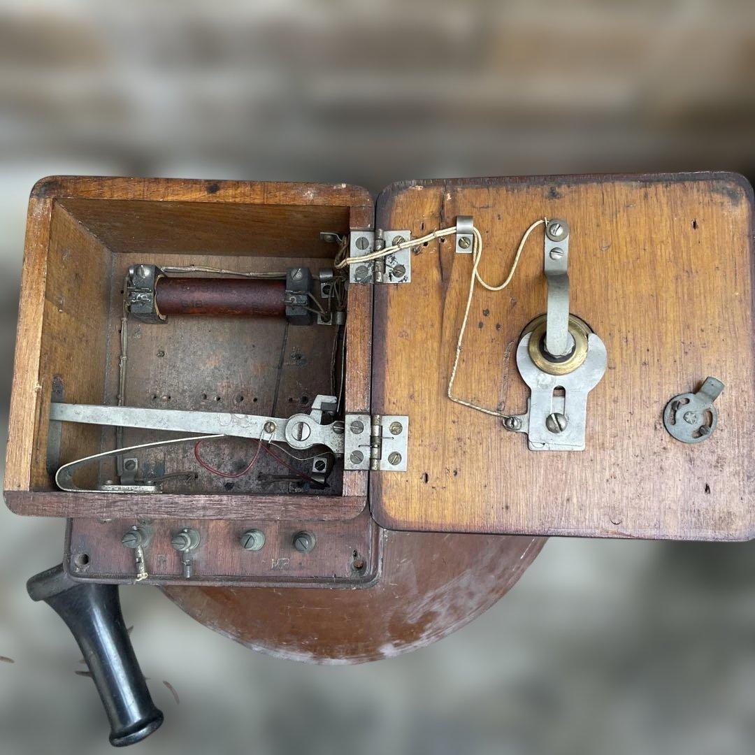 B 国鉄廃品 鉄道廃品 デルビル磁石式壁掛電話機 レトロ壁掛け電話機