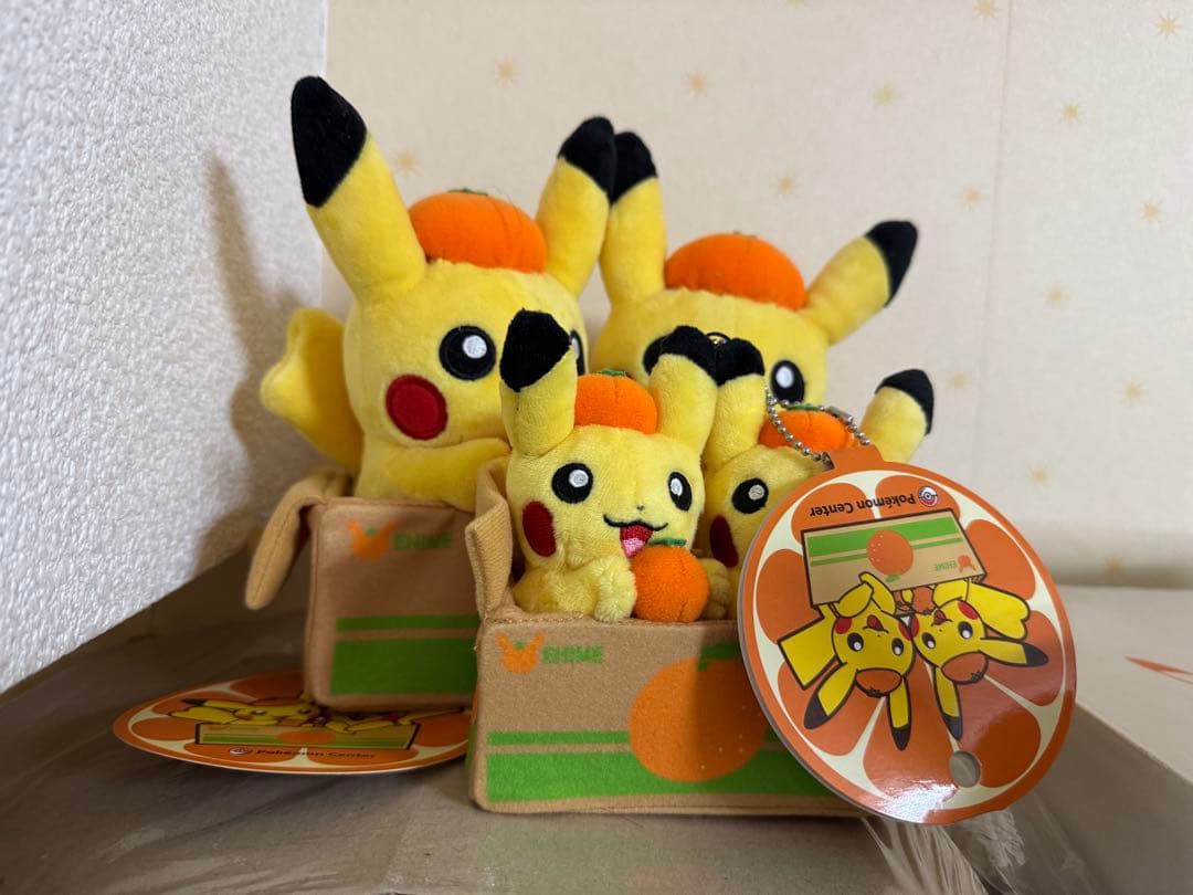 特価　愛媛　みかんピカチュウ　ぬいぐるみ　ポケモンストア　愛媛　2点セット ポケモンショップ 愛媛限定 みかん ピカチュウ ぬいぐるみ ポケモン