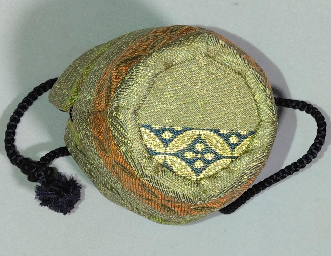 茶道具 京都洛東 桶谷定一作 肩衝茶入 段七宝紋仕覆付き