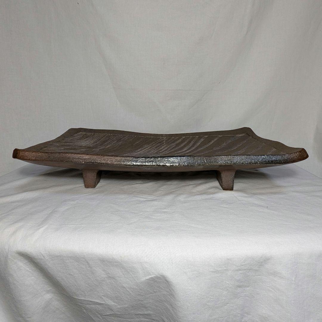 直しあり】岡山県重要無形文化財 山本出 備前焼 足付縞文様長方皿 花台