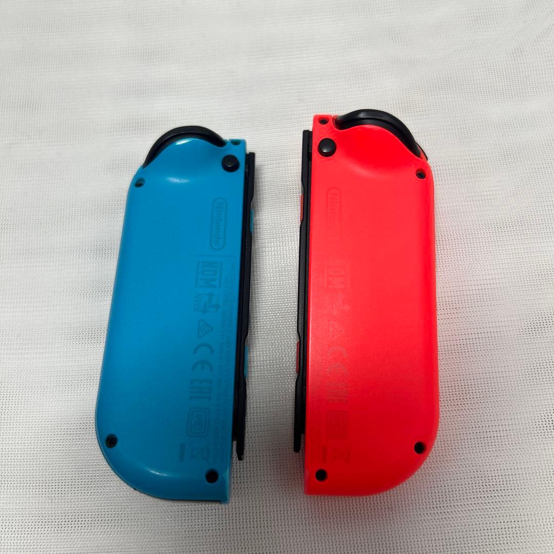 Nintendo Switch 初期型　Joy-Conブルーレッド