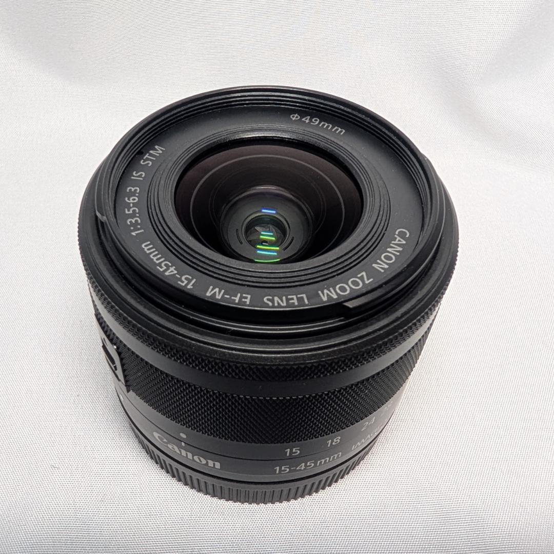 デジタルカメラ EOS M5 + EF-M15-45mm F3.5-6.3 IS STM