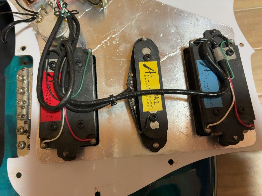 Monogram ストラトタイプ / Tom Andersonピックアップ - yellows.co.jp