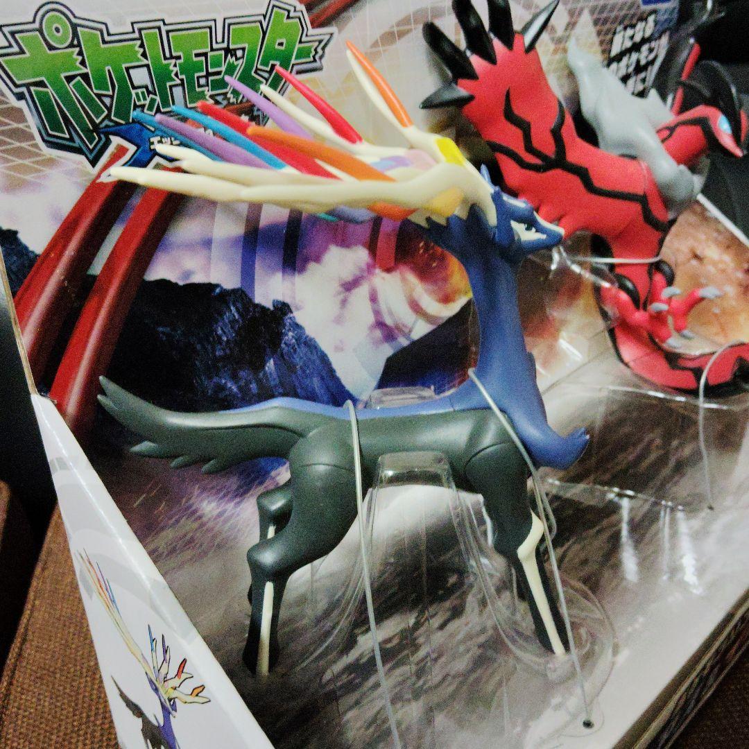 ポケモン☆♥ゼルネアス&イベルタル♥☆ソフビフィギュア☆TAKARA TOMY