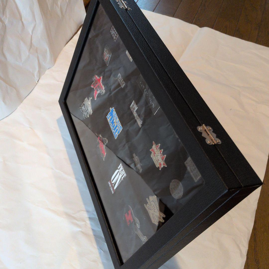 ひろ様専用 矢沢永吉さん ピンバッチ18個 ケ−ス入り 未使用に近い