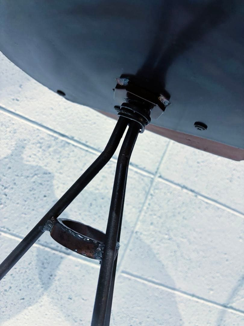 アイアン家具　サイドテーブル　インダストリアル　コーヒーテーブル　ナイトテーブル